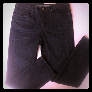 DKNY Dark Stretch Jeans Size 6
